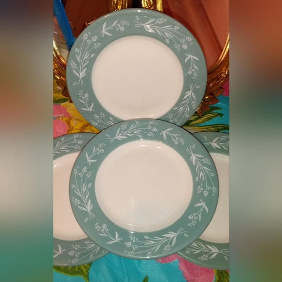 4 Shenango China Dessert plates - Picture 1 of 6